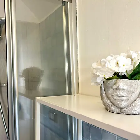 Daire Il Glicine Due Cossani